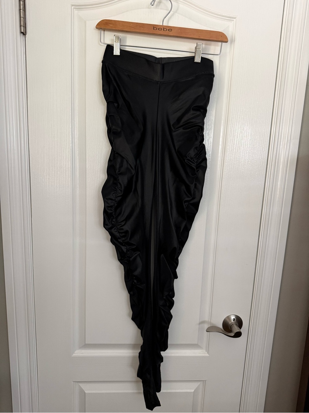 Alo - Black Ruched Satin-Style leggings